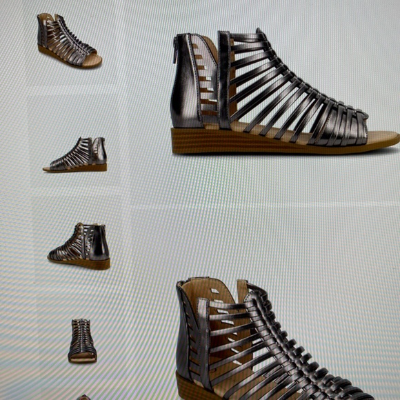 Delilah Gladiator Sandals - Picture 1 of 7